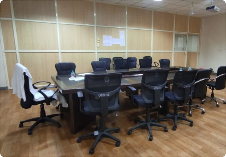 Board Room with Smart Board & Projector